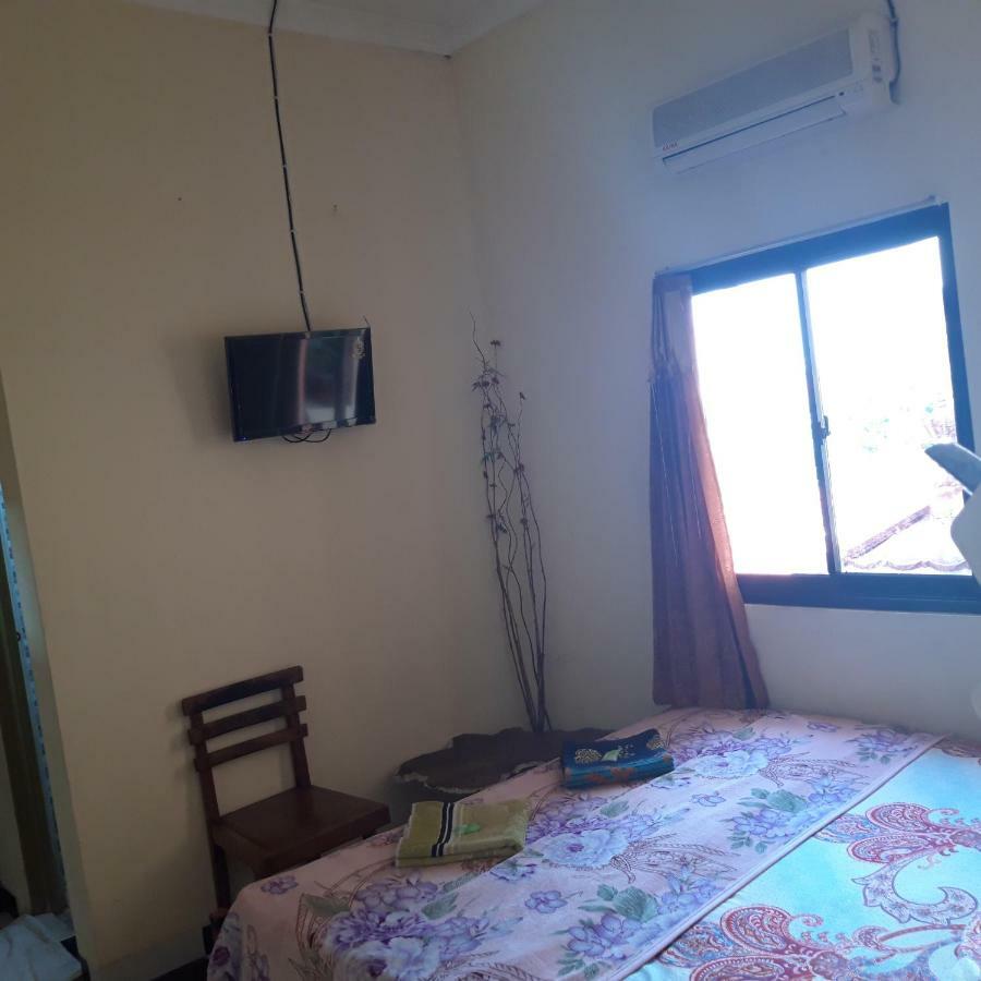 La Javanaise Home Stay Malioboro Джокякарта Екстериор снимка
